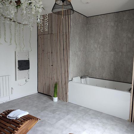 La Rose Paisible Hotel Brusson ภายนอก รูปภาพ